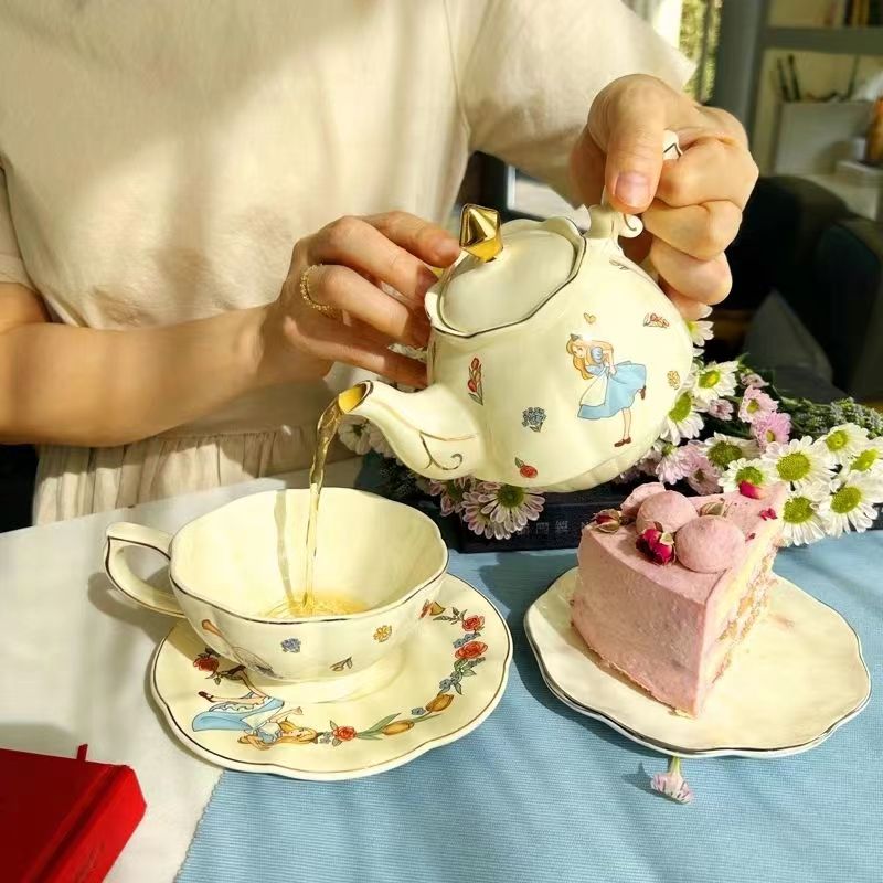 Luxury Gift Set - Alice Keramiek Thee- en Koffieset met