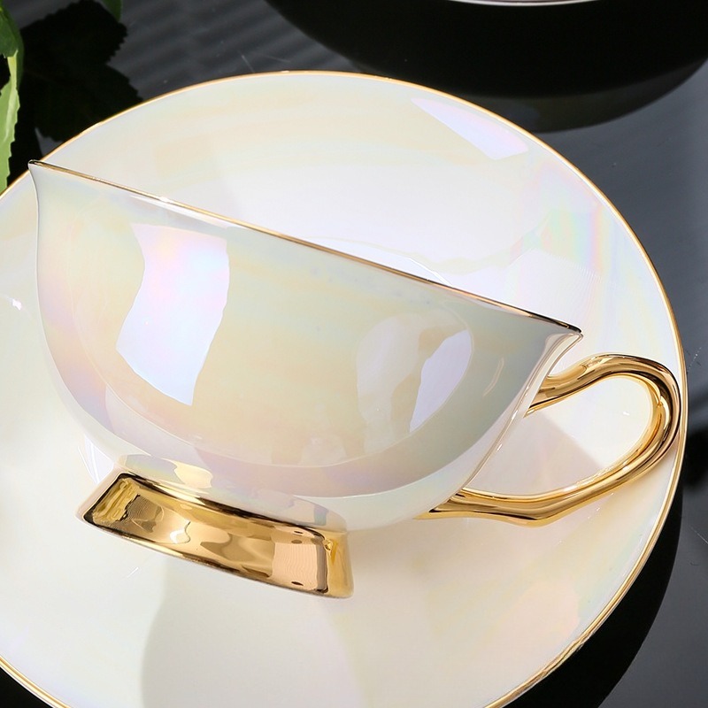 Parelmoer-iriserende koffiekop - Luxury Gift Set recensie en prijs