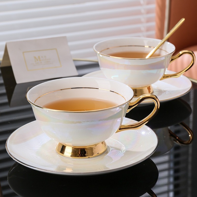 Parelmoer-iriserende koffiekop - Luxury Gift Set recensie en prijs
